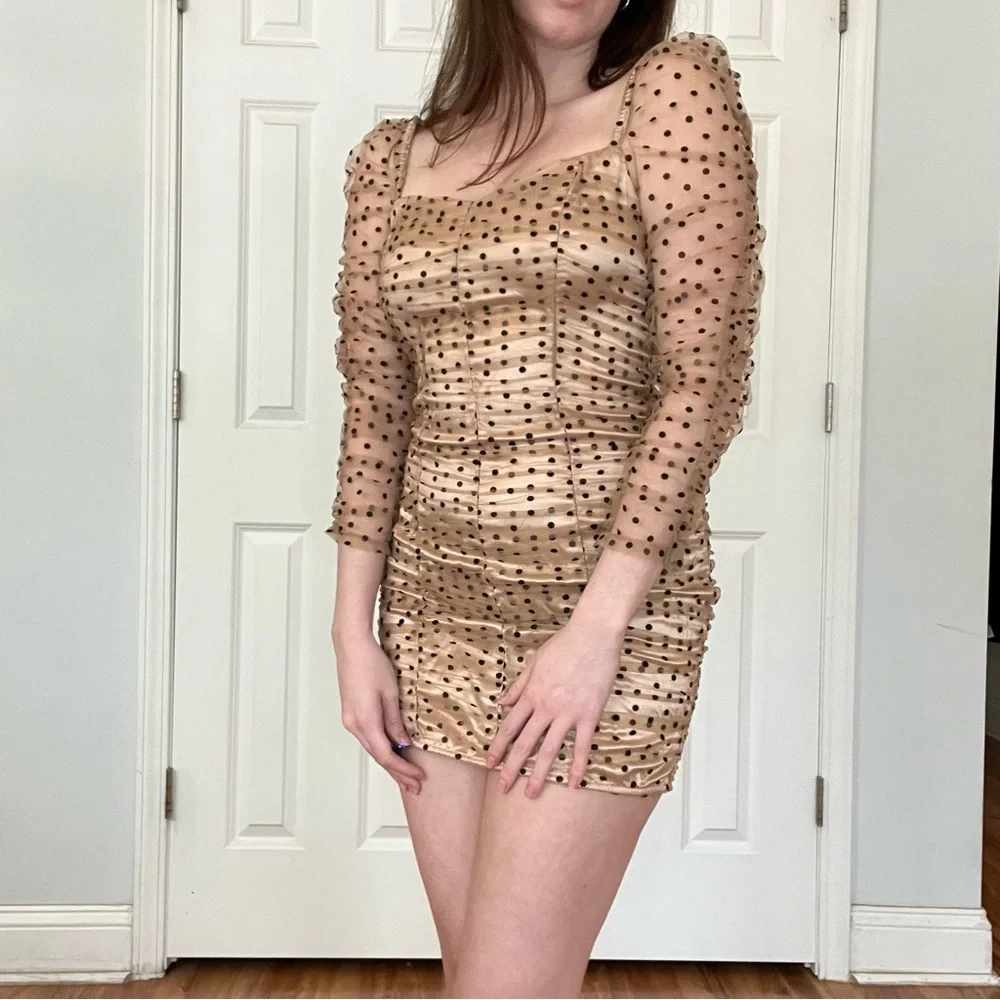 DO+BE ruched Polka Dot Dress - Picture 5 of 7
